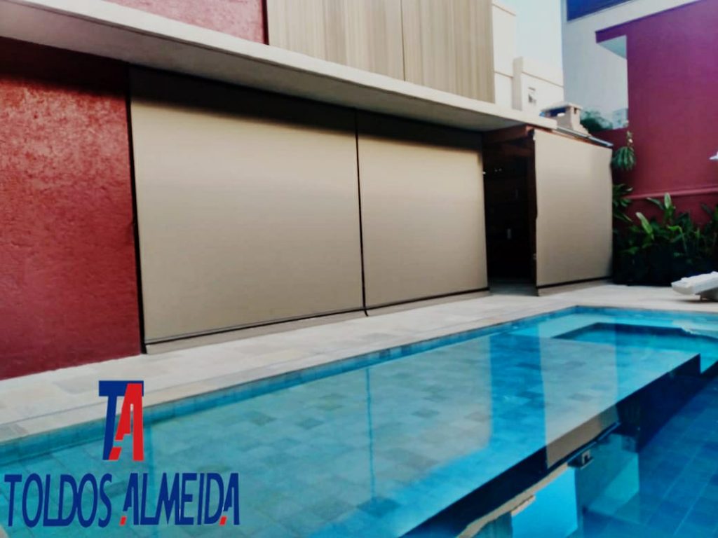 Descubra como os toldos retráteis podem valorizar sua residência 