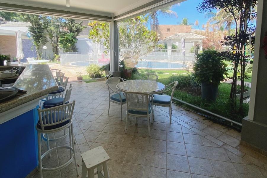 Transforme Seu Espaço Externo com uma Cobertura ou Toldo Elegante-2023