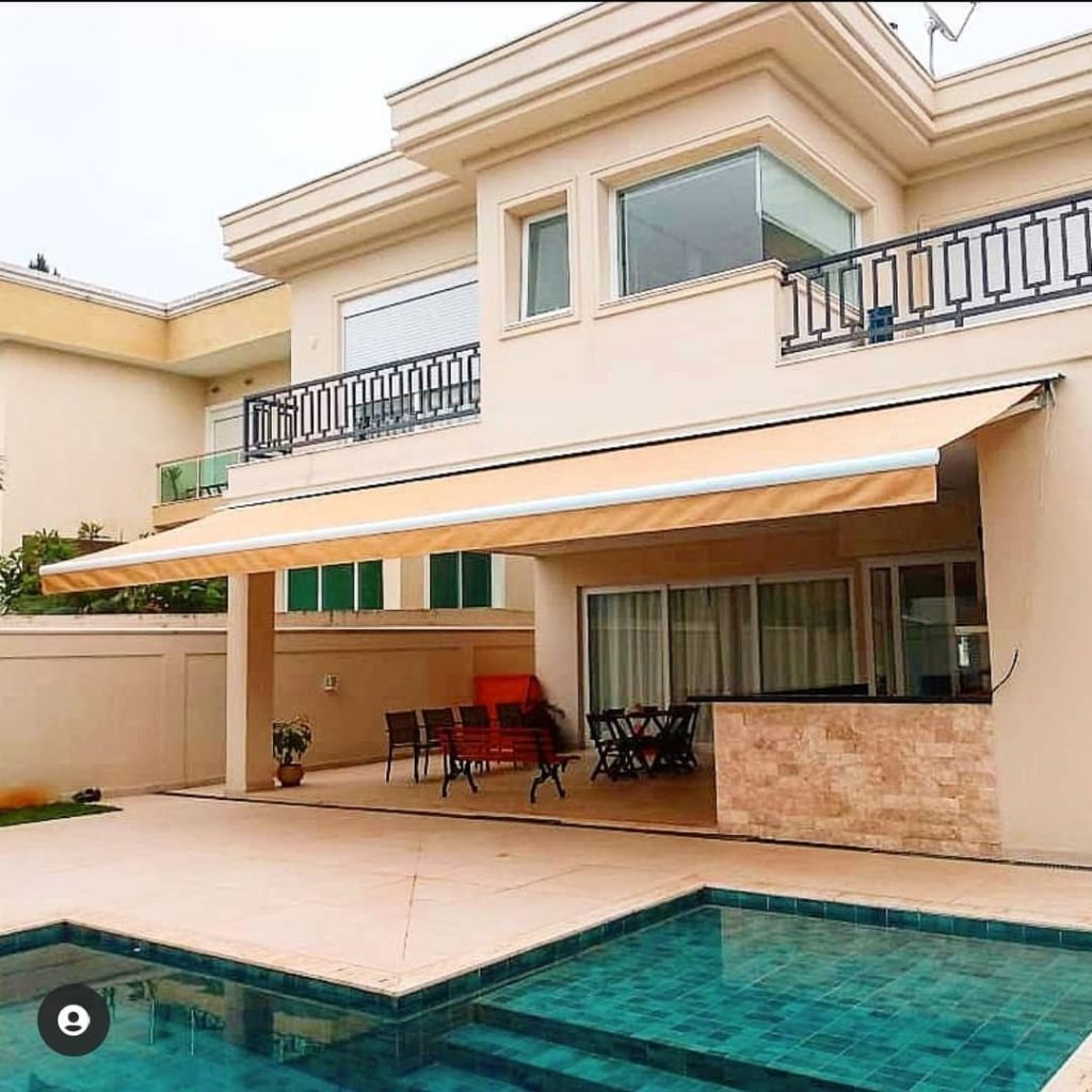 Transforme Sua Varanda com uma Cobertura Retrátil-2023