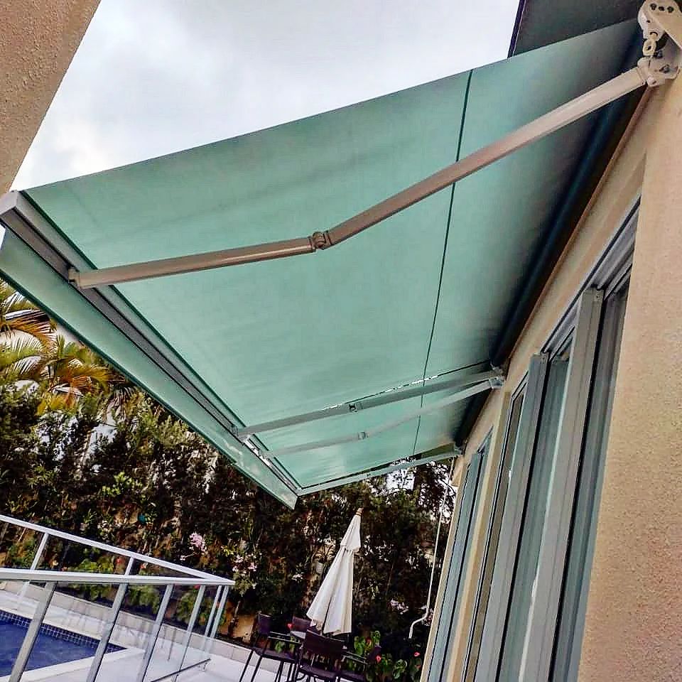 Toldos ou Coberturas: Qual a Melhor Opção para Sua Janela?-07-2023