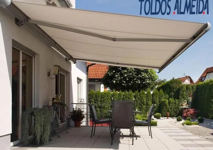 TOLDO RETO ARTICULADO BOX-2025