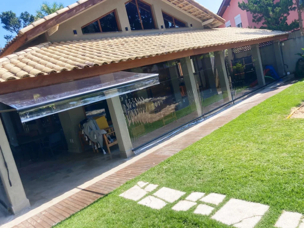 Toldos e coberturas para garagem so os melhores-2025