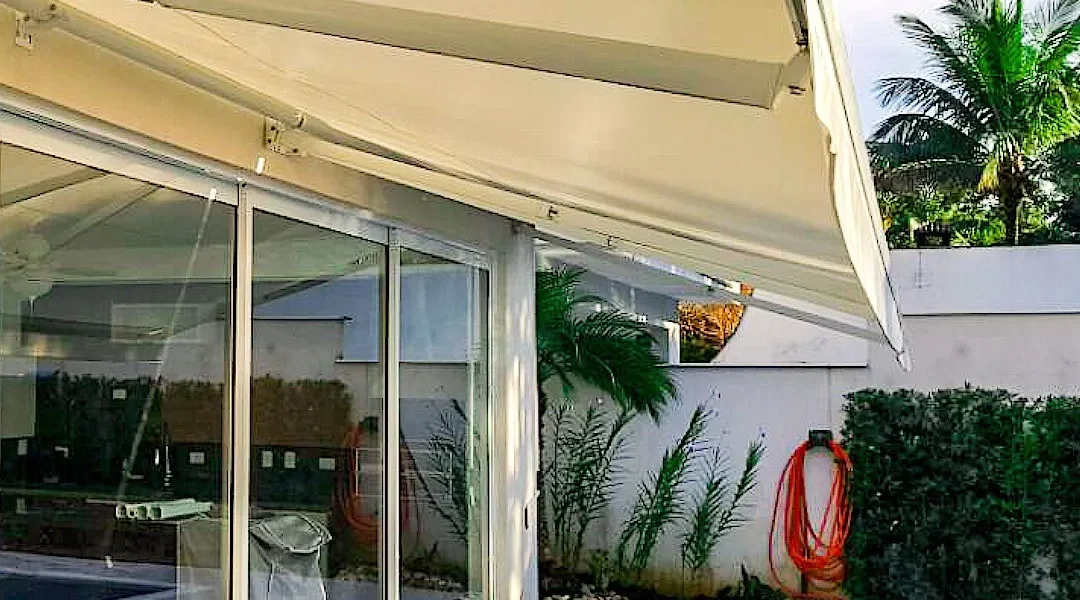 Os 3 Melhores Tipos de Toldos para Área Externa em Bertioga, SP