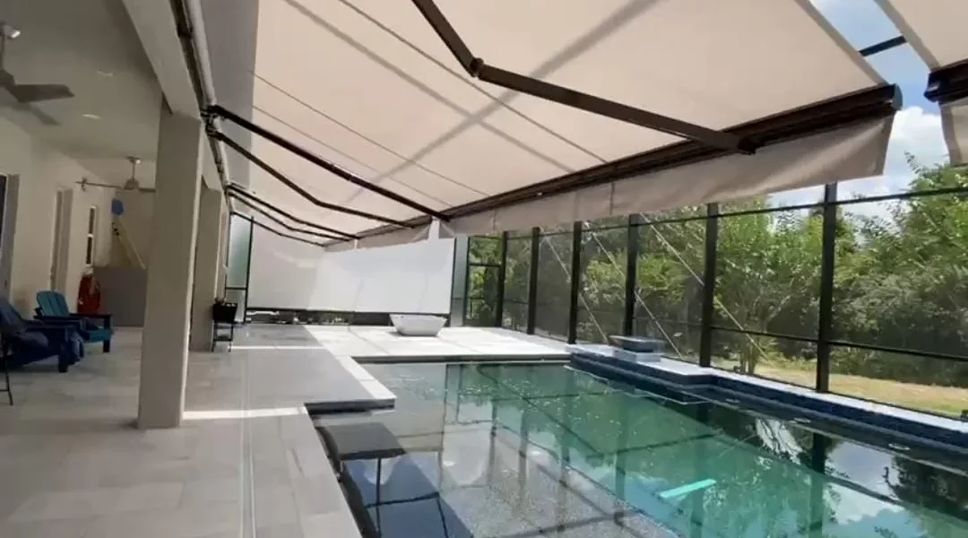 TA-2024 toldo-italiano-articulado em Riviera de São Lourenço