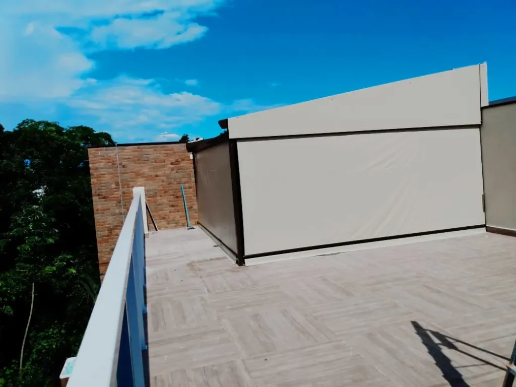 TOLDO CORTINA COM FECHAMENTO FIXO Santos