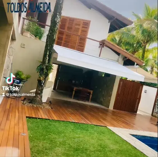 Toldo articulado em Cubatão SP