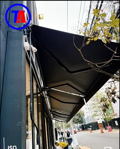 Toldo Articulado em Itanhaem