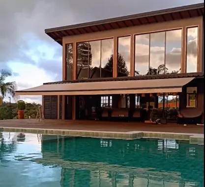 Como os Toldos Articulados Aumentam a Beleza do Seu Espaço em Itanhaém, SP